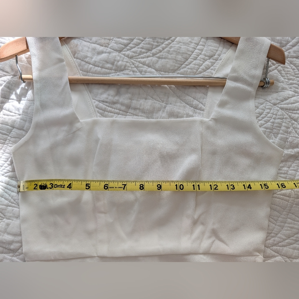 Commense Flowy White Dress - Picture 7 of 7